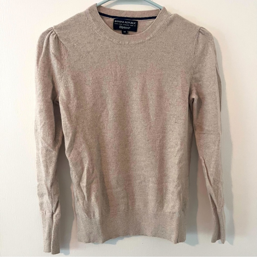 Banana Republic Crewneck Oatmeal Sweater Extra Fine Merino Wool Rayon XS